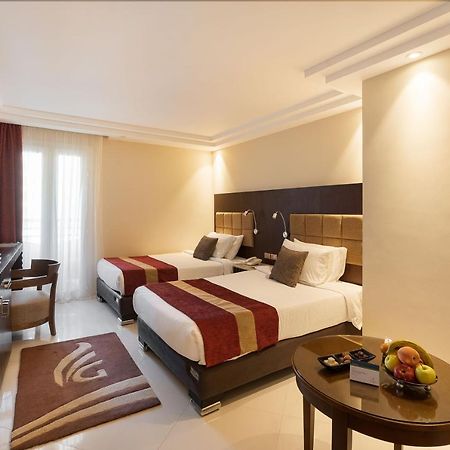 Hotel Grand Ocean El Sokhna Ain Soukhna Exteriér fotografie A room at the hotel