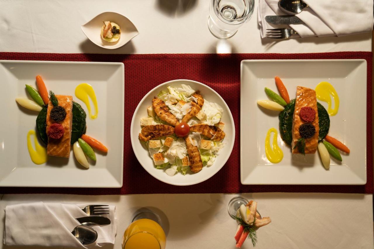 Hotel Grand Ocean El Sokhna Ain Soukhna Exteriér fotografie A meal prepared by a private chef