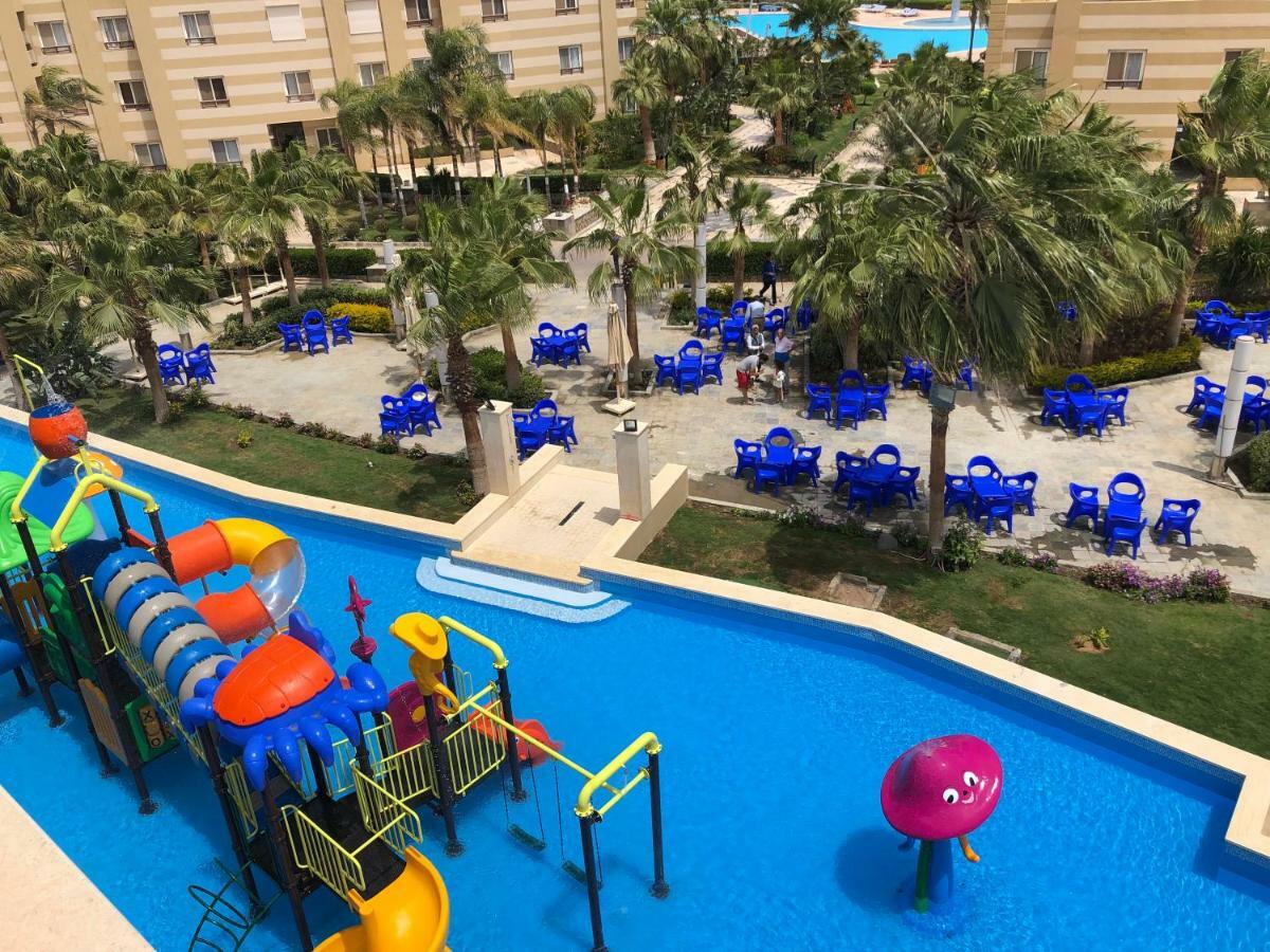 Hotel Grand Ocean El Sokhna Ain Soukhna Exteriér fotografie The resort's water park